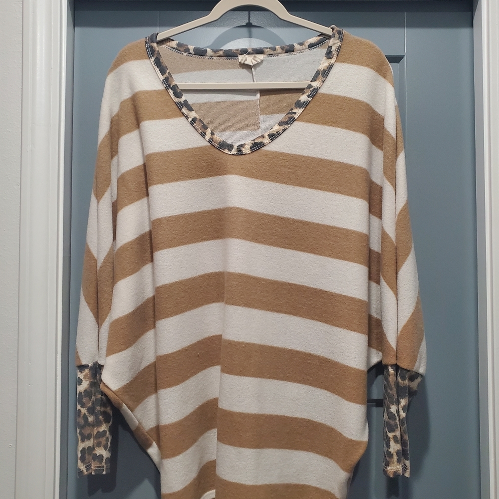 Stripped top